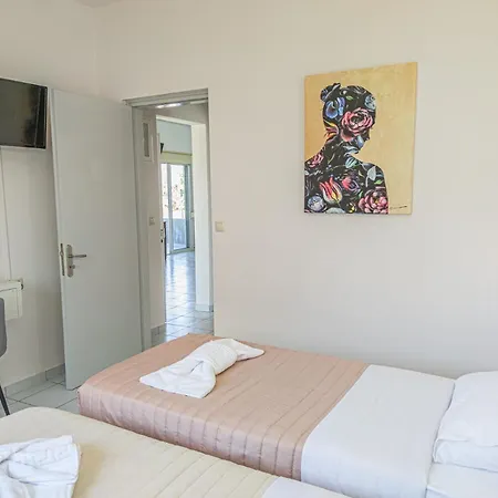 Lampros House In The Countryside *