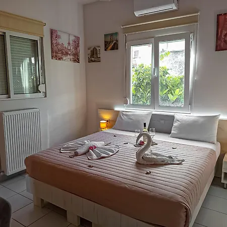 Lampros House In The Countryside