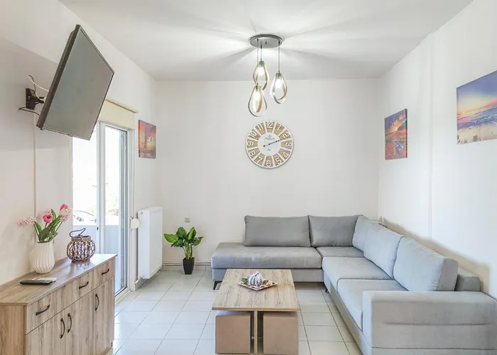 Lampros House In The Countryside *