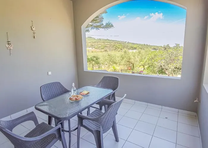 Lampros House In The Countryside Apartman