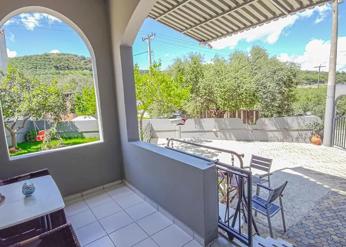 Lampros House In The Countryside Apartman Hriszí Aktí Haniá